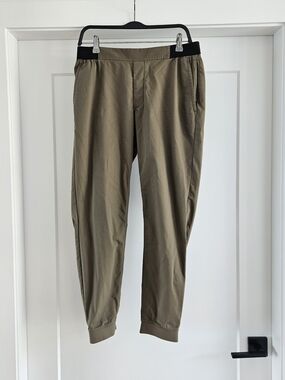 Kit and Ace Olive Green Men's Joggers with Black Elastic Waistband Sz 32W